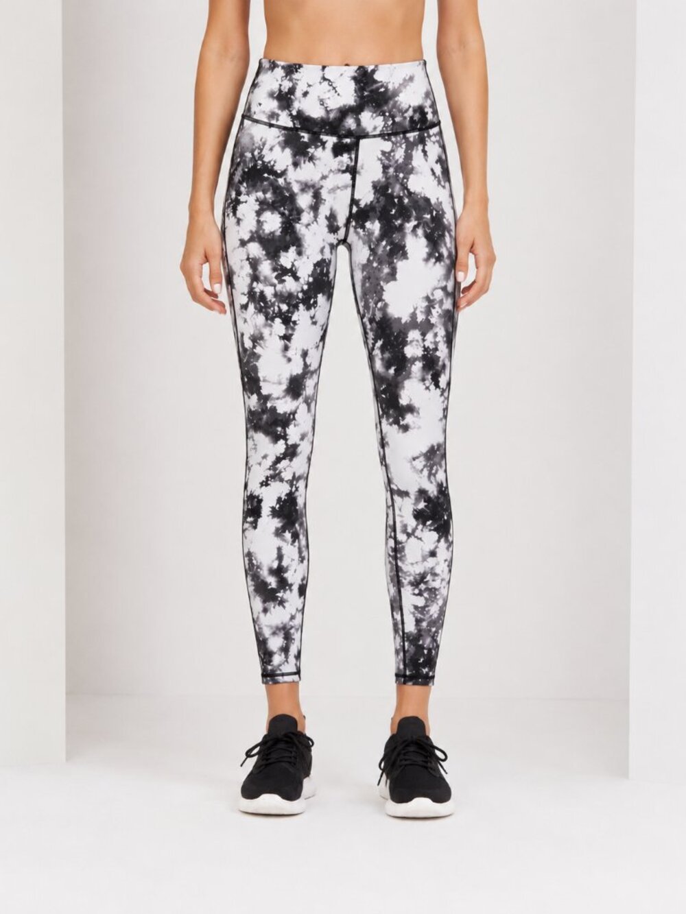 Torrid Active 00 Black White Tie Dye High Rise Leggings Zip Pocket